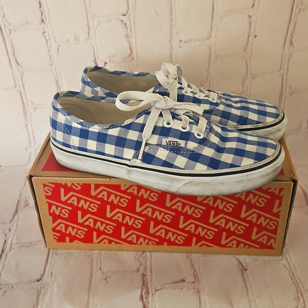Womens Size 6 VANS
